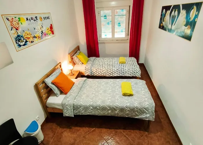 Perfect Near Airport 3 Quarto em Acomodações Particulares