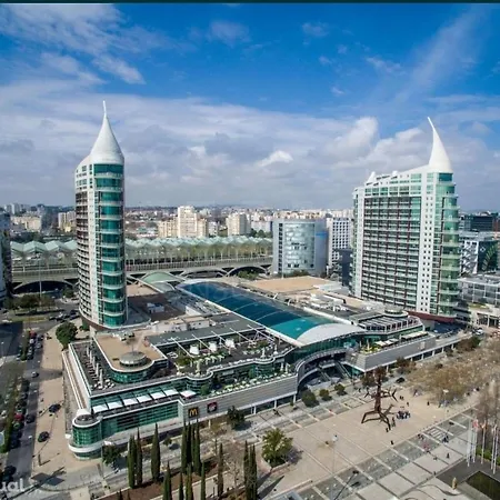 Perfect Near Airport 3 בית אירוח ליסבון